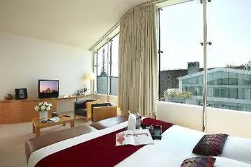 ホテル Ascott Arc De Triomphe パリ