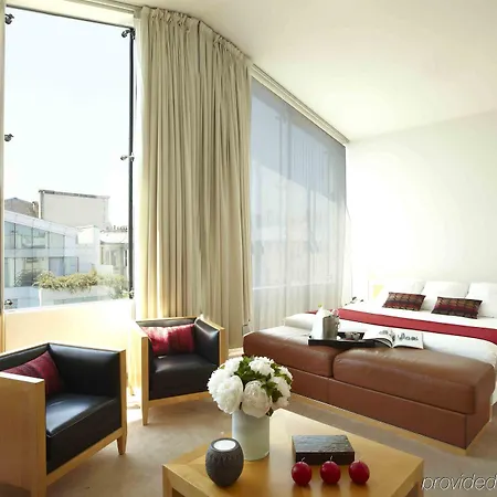 Ascott Arc De Triomphe パリ