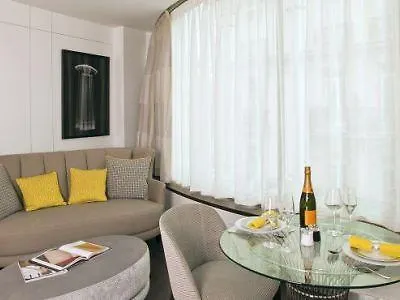 ホテル Ascott Arc De Triomphe 4*